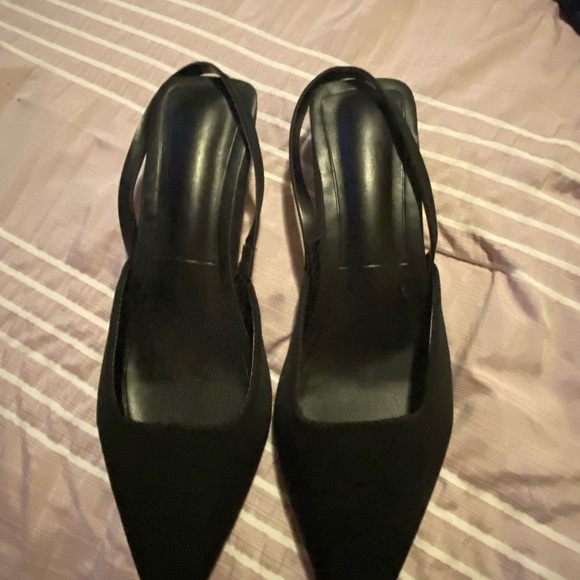 Women’s dress shoes sz 8.5-10 - Picture 13 of 16